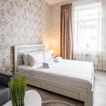 Alfa Apartments Krekhivska 11 Lvov Exteriér fotografie