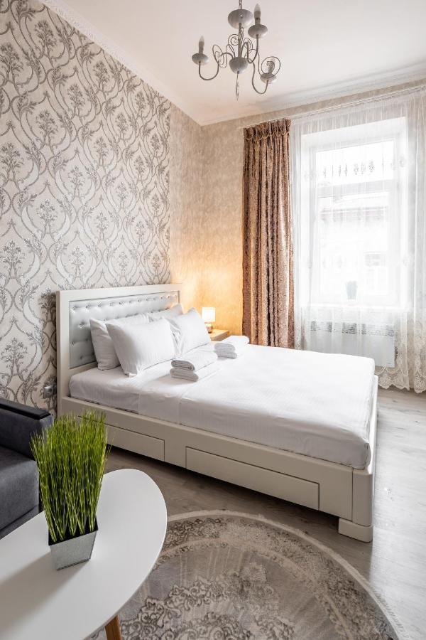 Alfa Apartments Krekhivska 11 Lvov Exteriér fotografie